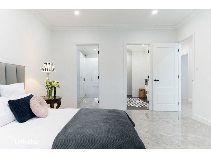 34 Shakespeare Avenue, Tranmere SA 5073