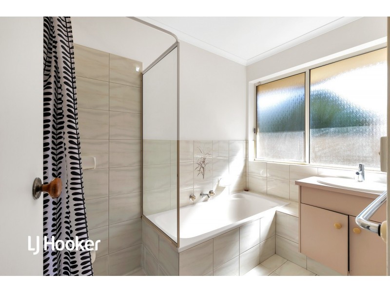 21 Stoneybrook Drive, Paradise SA 5075