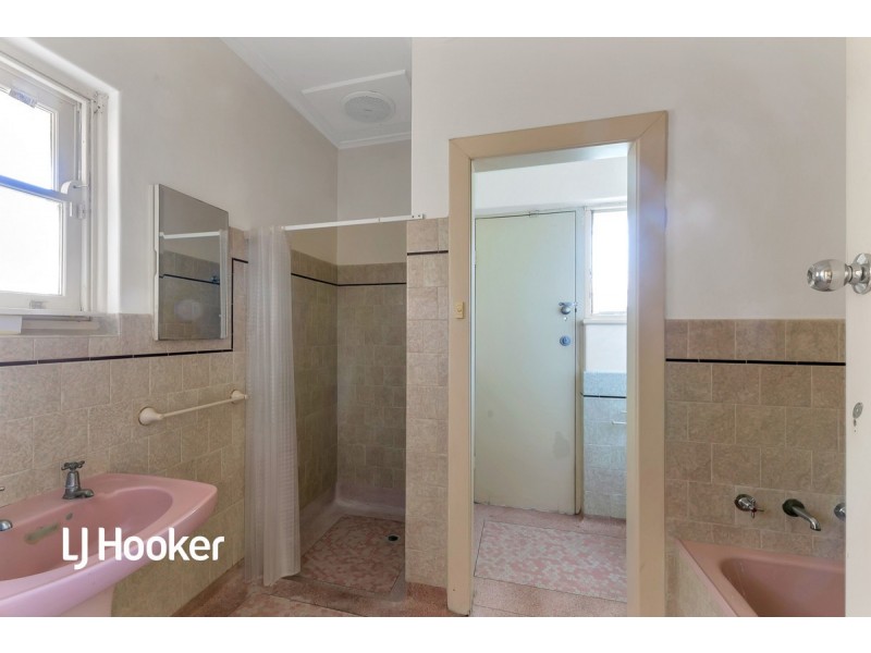 56 Birkinshaw Avenue, Tranmere SA 5073