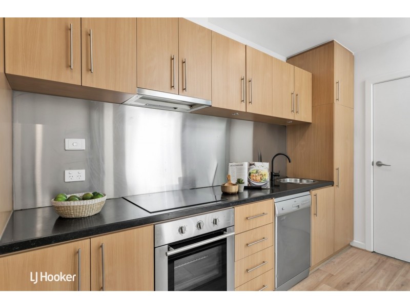 8 Vicars Lane, Adelaide SA 5000