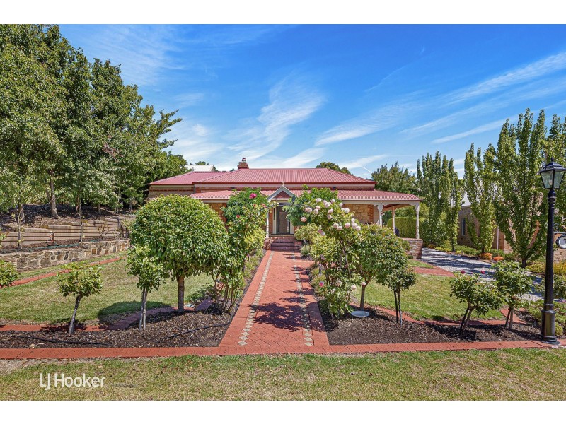 7 Horn Street, Houghton SA 5131