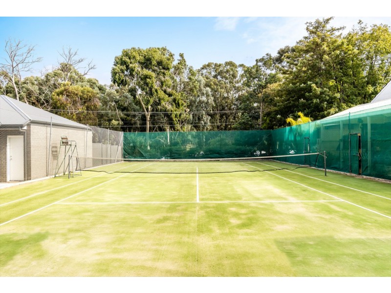 54 & 56 Greenglade Drive, Paradise SA 5075