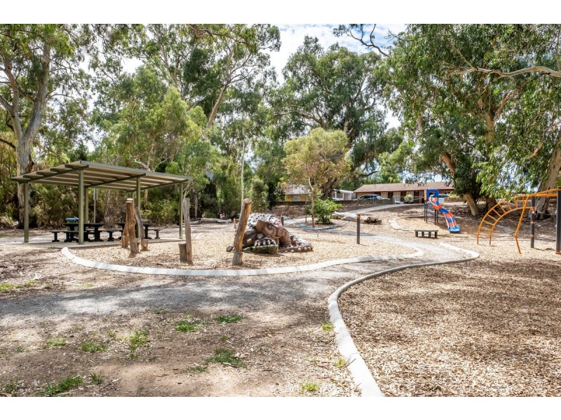 54 & 56 Greenglade Drive, Paradise SA 5075