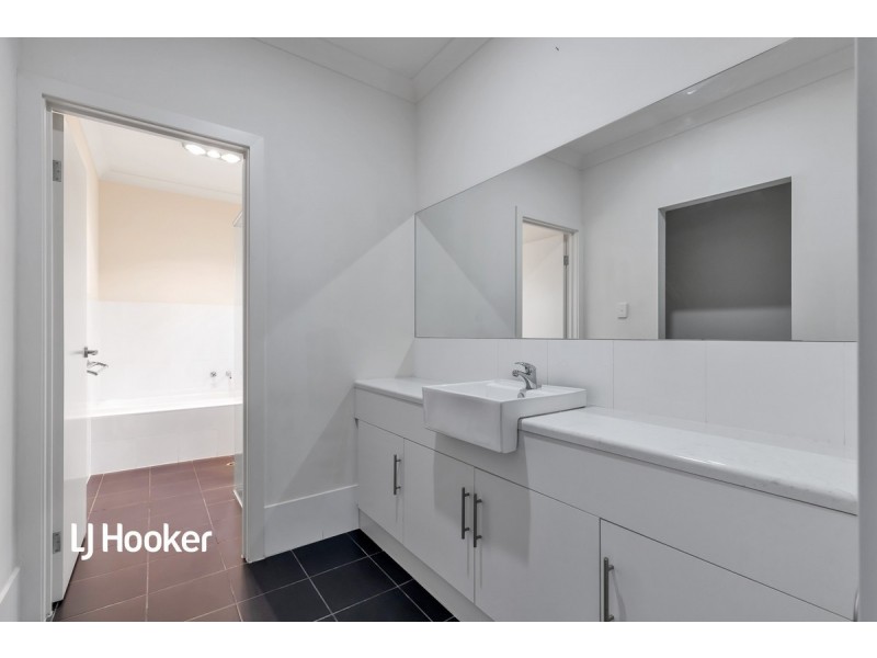 18B Jury Avenue, Rostrevor SA 5073