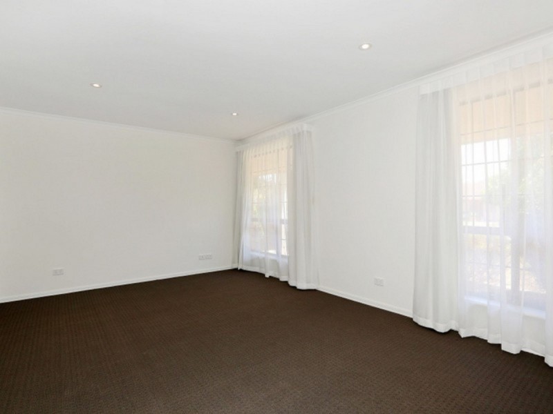 1 Orange Grove Circuit, Dernancourt SA 5075