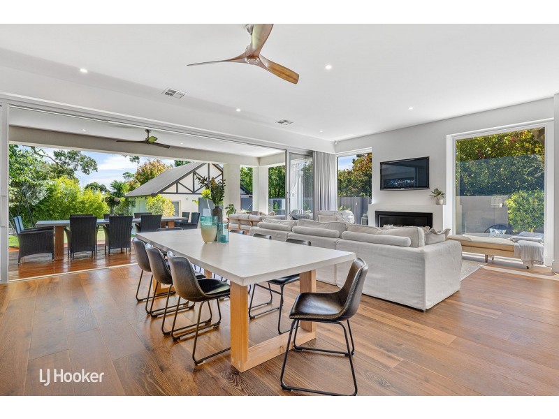 2 Braeside Avenue, Myrtle Bank SA 5064