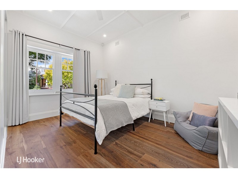 2 Braeside Avenue, Myrtle Bank SA 5064