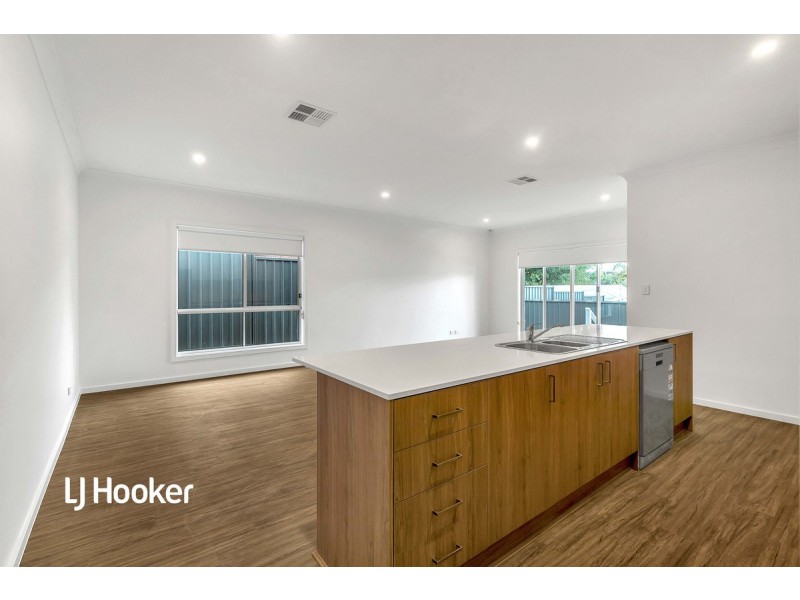 2/185A States Road, Morphett Vale SA 5162