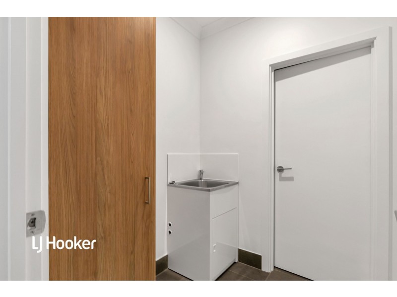 2/185A States Road, Morphett Vale SA 5162