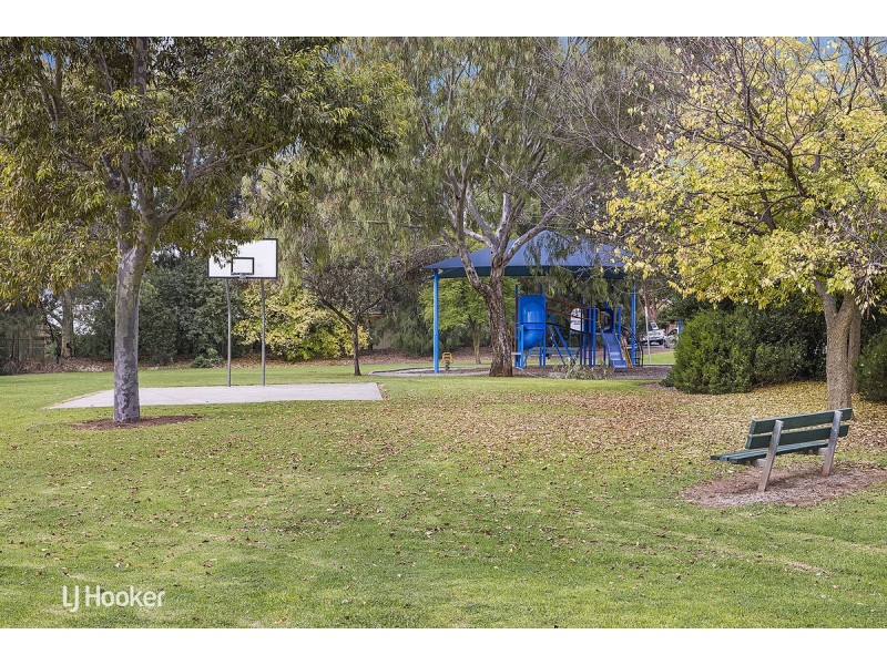 2 Elmwood Avenue, Paradise SA 5075