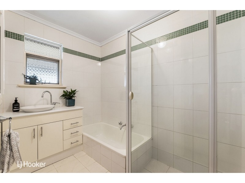 7 Wirraway Court, North Haven SA 5018