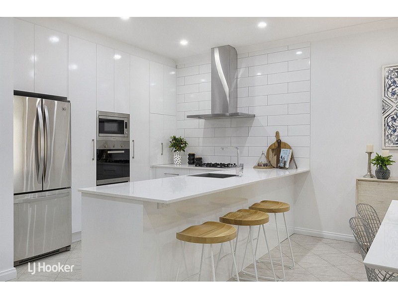 8 Gordon Avenue, Rostrevor SA 5073