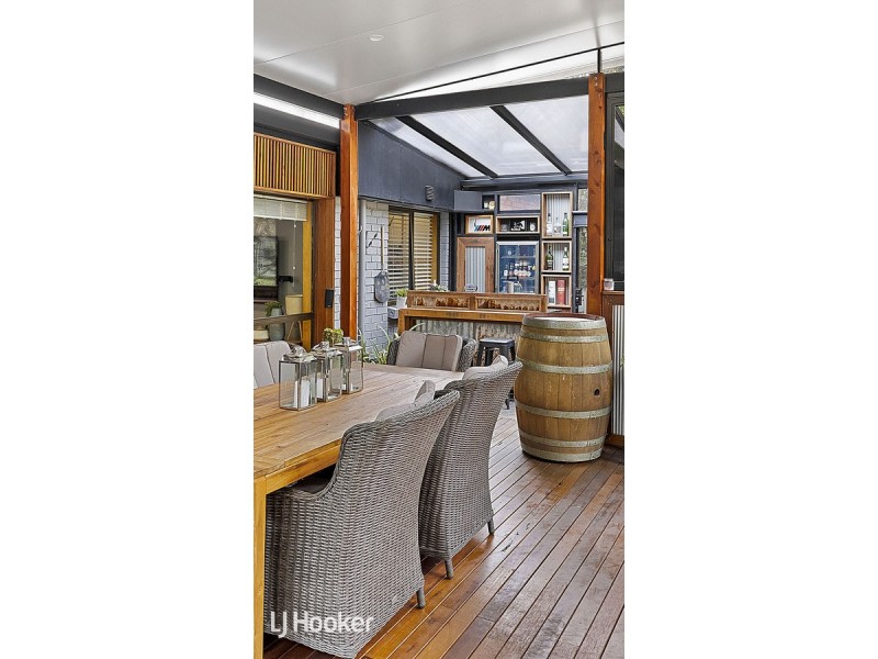 8 William Street, Houghton SA 5131