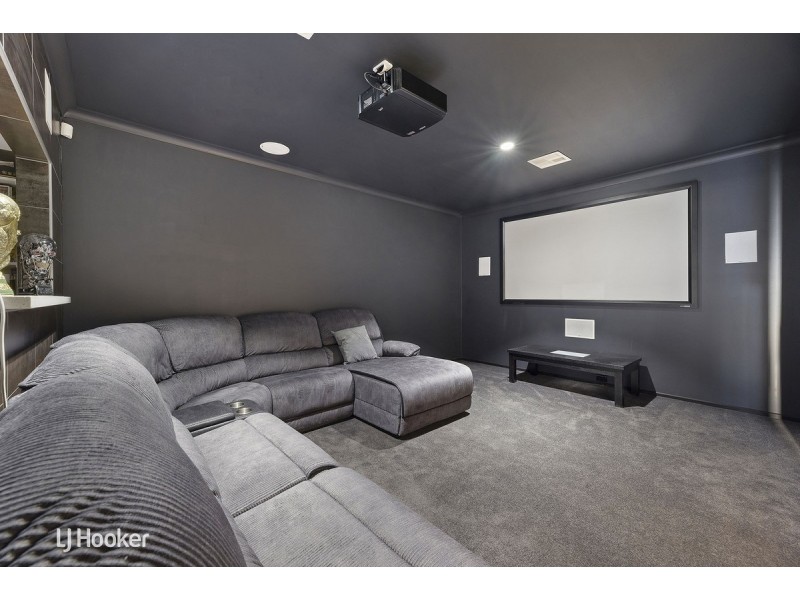 4 Empress Court, Mawson Lakes SA 5095