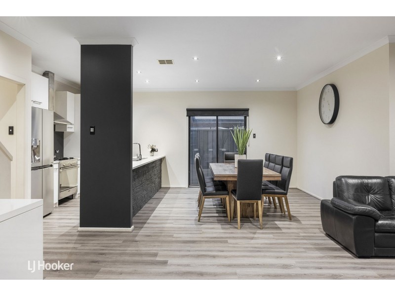 4 Empress Court, Mawson Lakes SA 5095