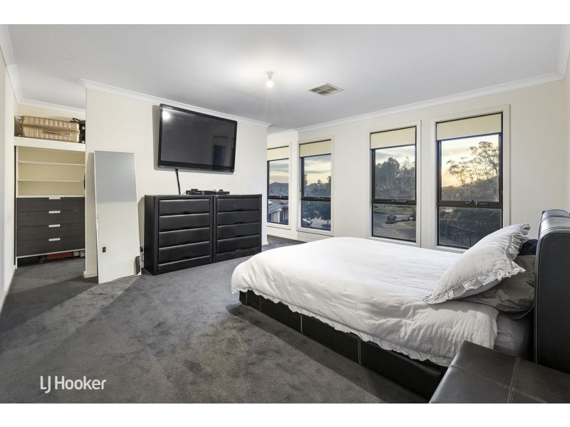 4 Empress Court, Mawson Lakes SA 5095