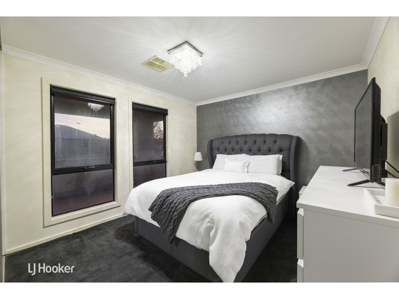 4 Empress Court, Mawson Lakes SA 5095