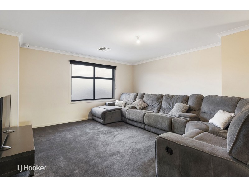 4 Empress Court, Mawson Lakes SA 5095