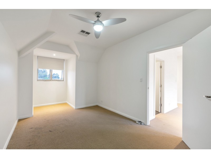 8 Scarratt Avenue, Firle SA 5070