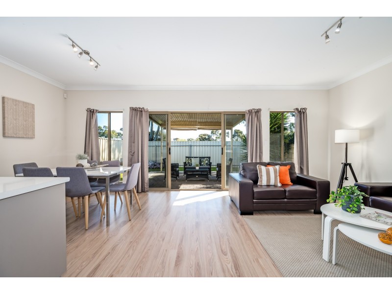 24a Edmund Avenue, Paradise SA 5075