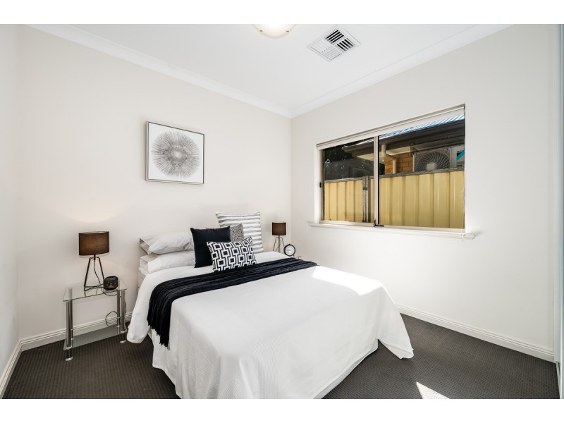 24a Edmund Avenue, Paradise SA 5075