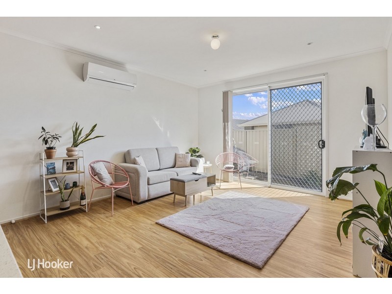 1/11 Deck Crescent, Seaford Meadows SA 5169