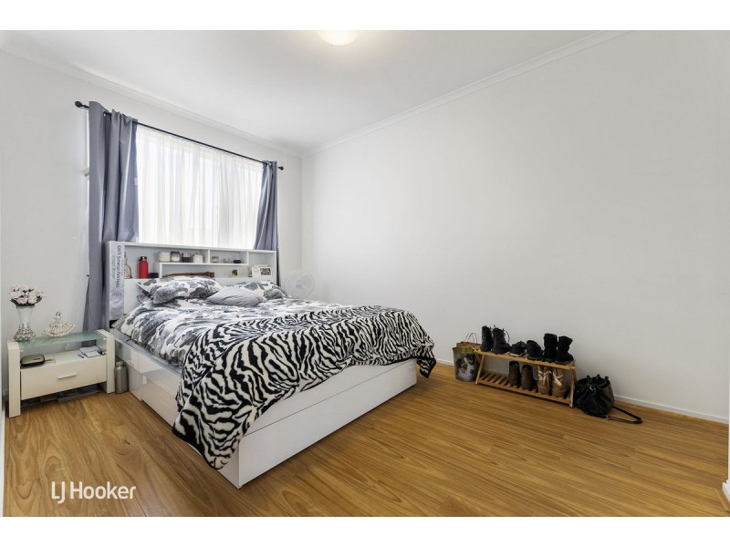 1/11 Deck Crescent, Seaford Meadows SA 5169