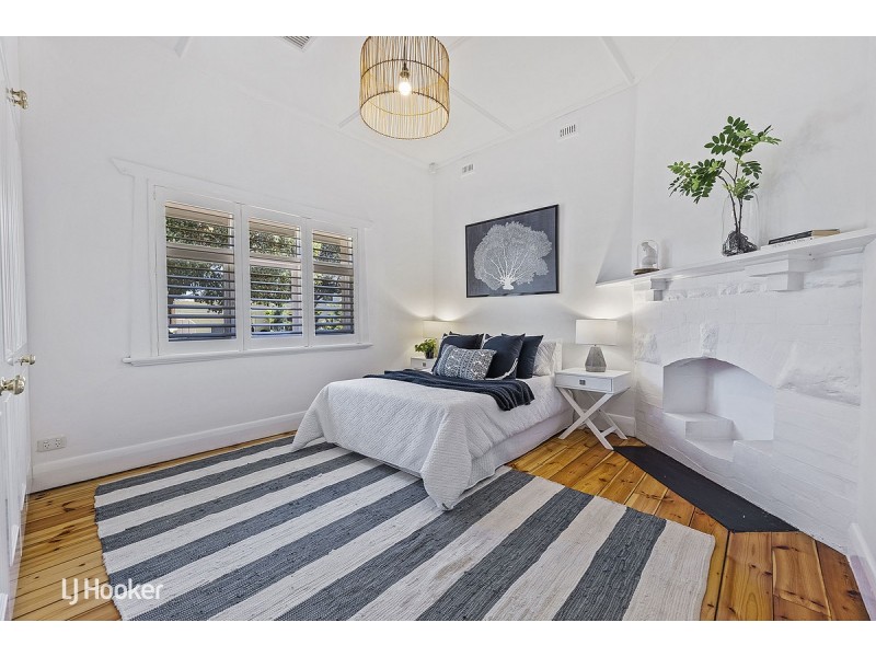 2 Corinda Avenue, Kensington Park SA 5068