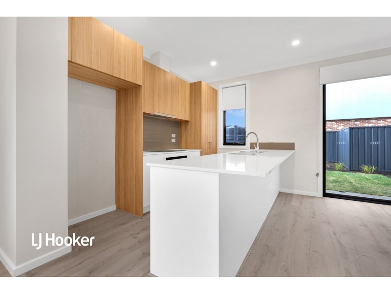 4 Kevin Road, Modbury SA 5092