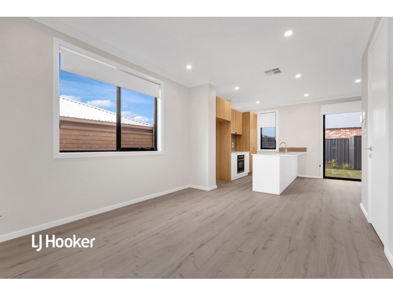 4 Kevin Road, Modbury SA 5092