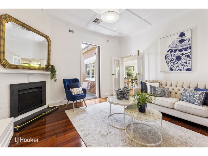 1 Lindsay Avenue, Myrtle Bank SA 5064