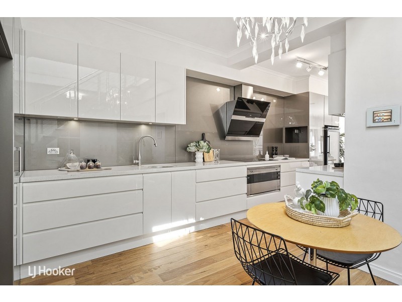 25 Vincent Place, Adelaide SA 5000