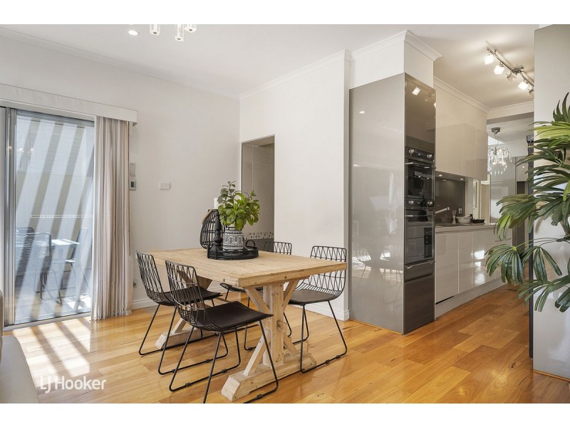 25 Vincent Place, Adelaide SA 5000