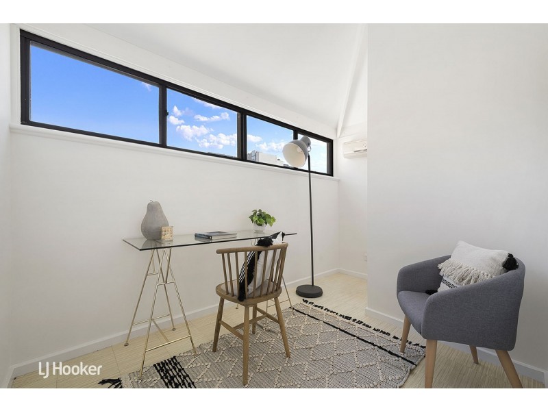 25 Vincent Place, Adelaide SA 5000