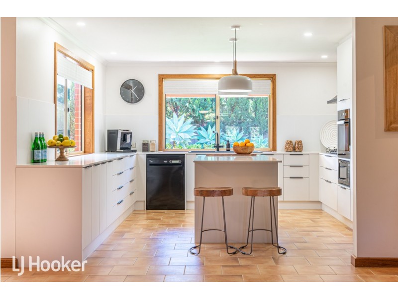 10A Parkwood Avenue, Paradise SA 5075