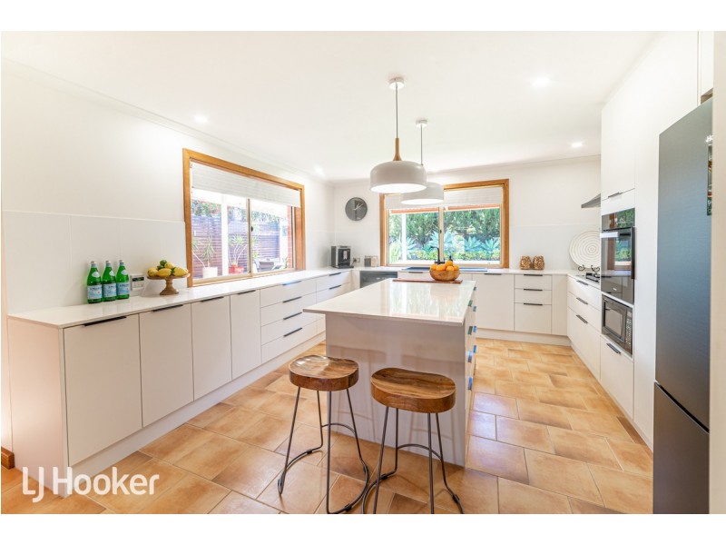 10A Parkwood Avenue, Paradise SA 5075