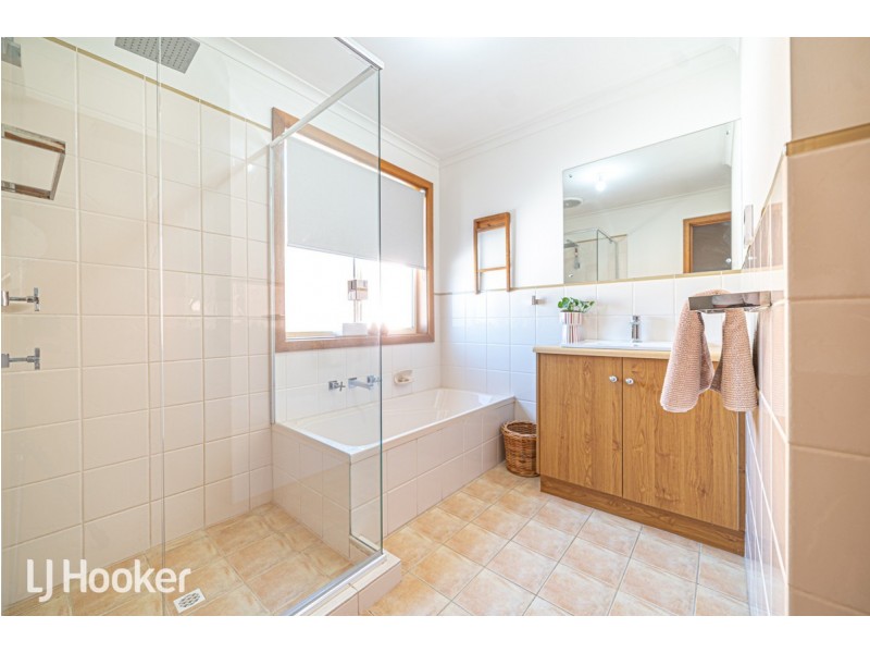 10A Parkwood Avenue, Paradise SA 5075