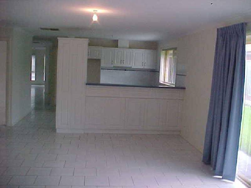 46 Martindale Place, Walkley Heights SA 5098