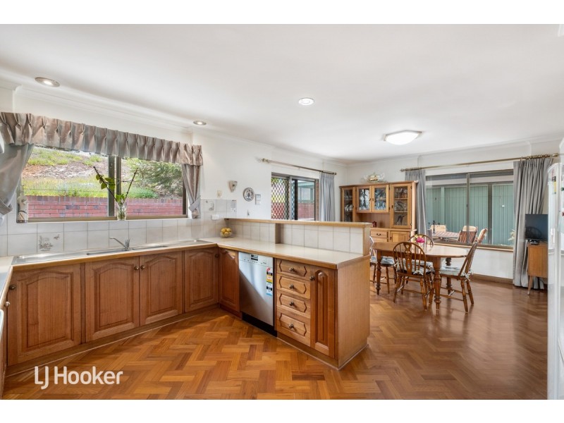 68 Olave Hill Road, Upper Sturt SA 5156