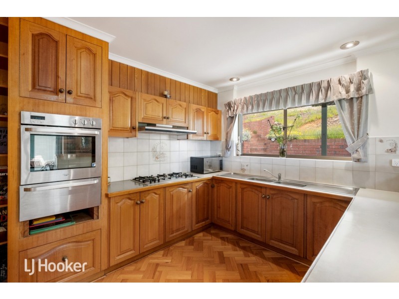 68 Olave Hill Road, Upper Sturt SA 5156