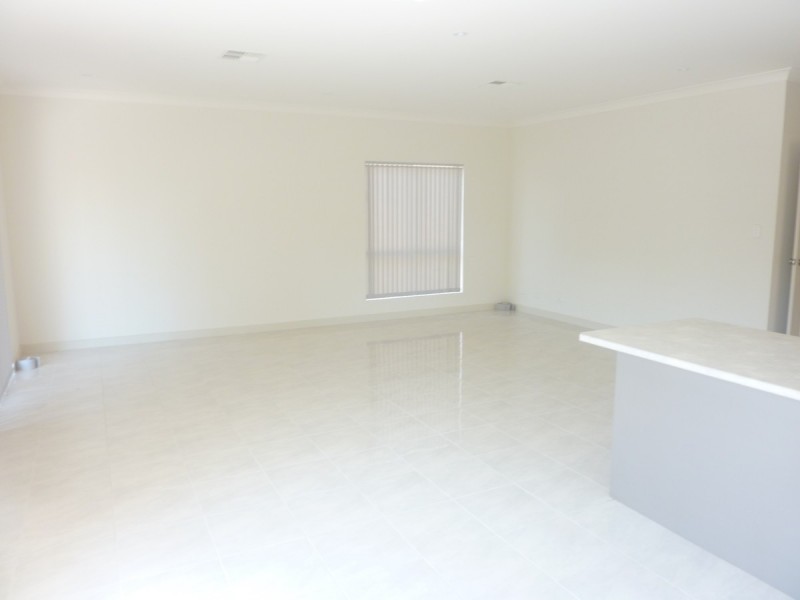 4b Karyn Avenue, Campbelltown SA 5074