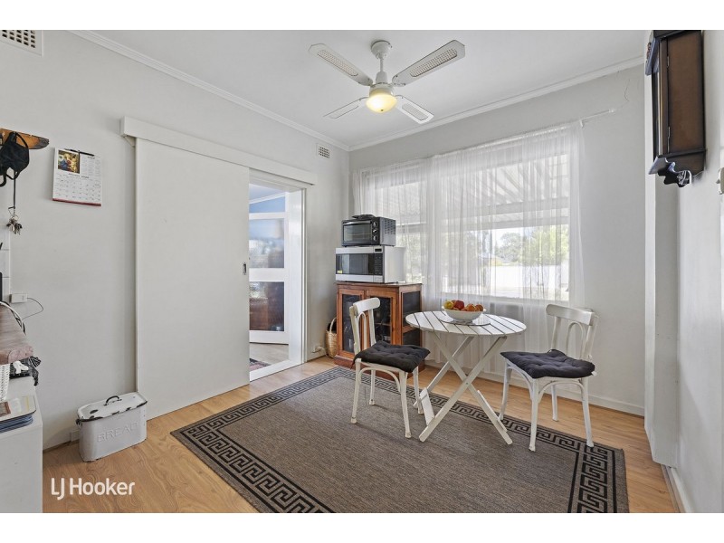 4 Chase Grove, Vale Park SA 5081