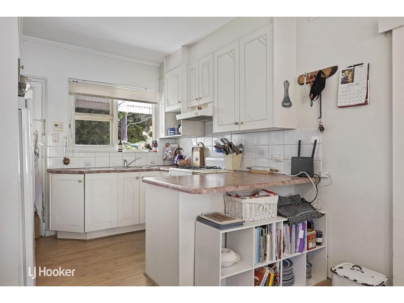 4 Chase Grove, Vale Park SA 5081