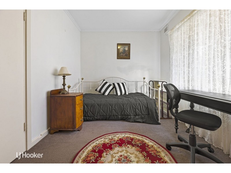 4 Chase Grove, Vale Park SA 5081