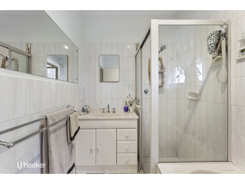 4 Chase Grove, Vale Park SA 5081