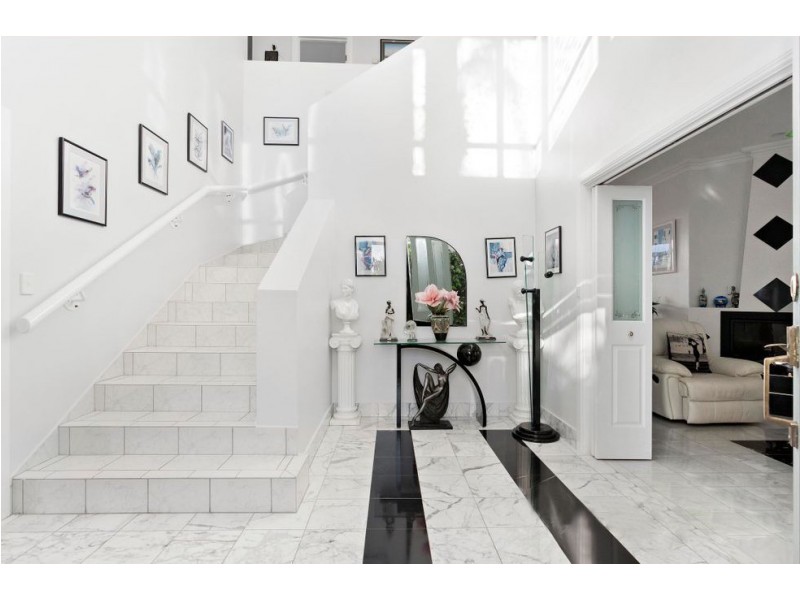 15 Grevillea Avenue, Athelstone SA 5076