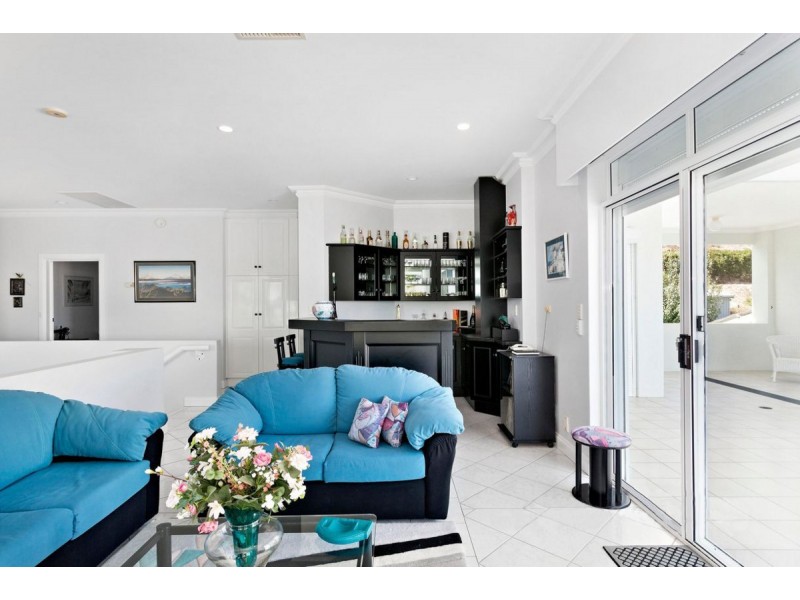 15 Grevillea Avenue, Athelstone SA 5076