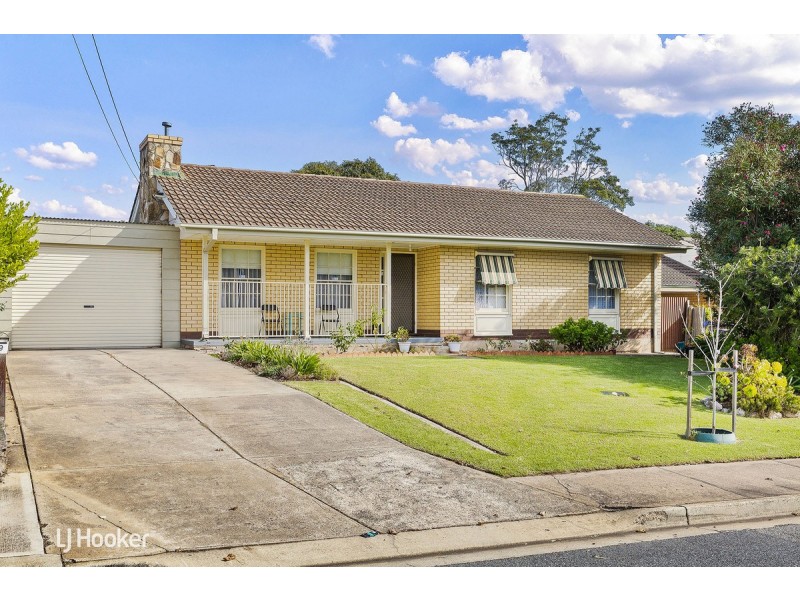 19 Collins Parade, Hackham SA 5163