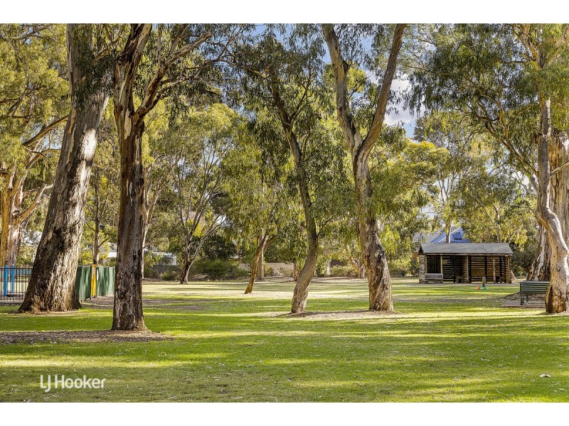 11 Milton Avenue, Tranmere SA 5073
