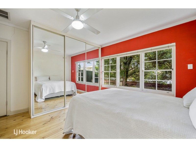 9 Harris Road, Vale Park SA 5081